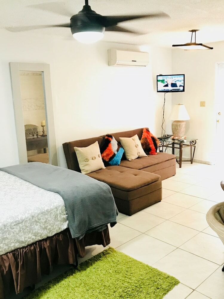 Apartamentos Oversized Studio Close To The Beach And Airport