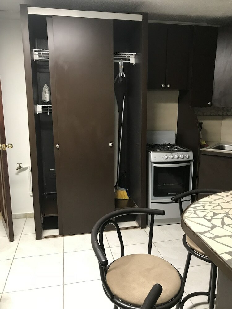 Apartamentos Oversized Studio Close To The Beach And Airport