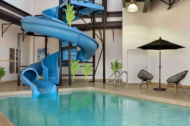 Hotel Microtel Inn & Suites By Wyndham Estevan
