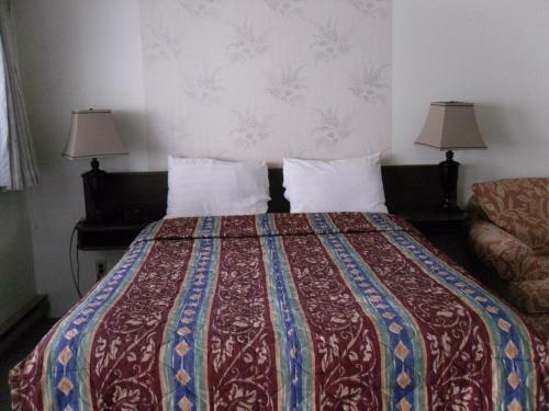 Canyon Alpine Motel