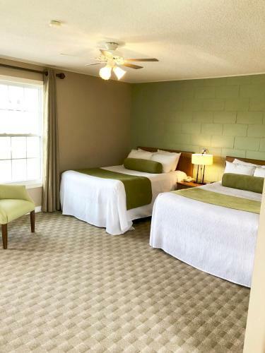 Evangeline Motel