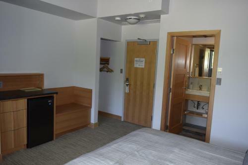 The Harbour House Hotel, Restaurant & Organic Farm