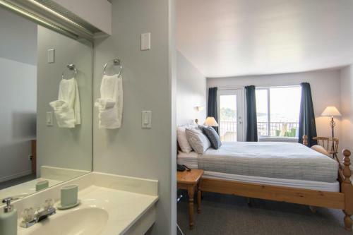 The Harbour House Hotel, Restaurant & Organic Farm