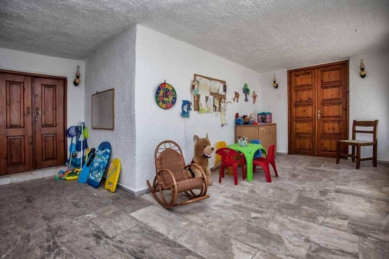 Villa Petrinos Milos