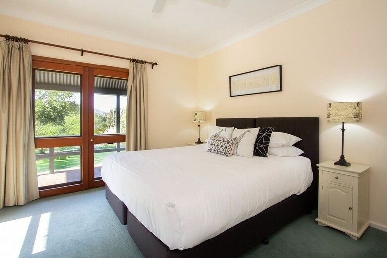 Hotel Stay In Mudgee