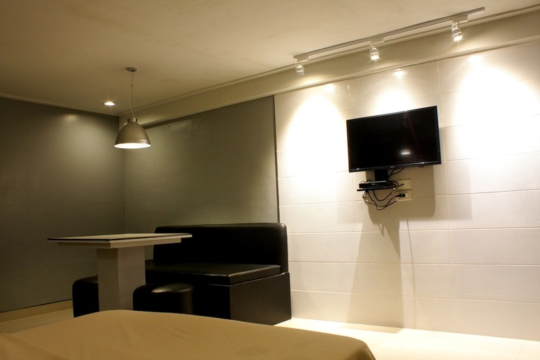 New Winston Hotel