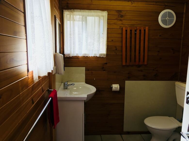 Cabana Anglers Reach Lakeside Village