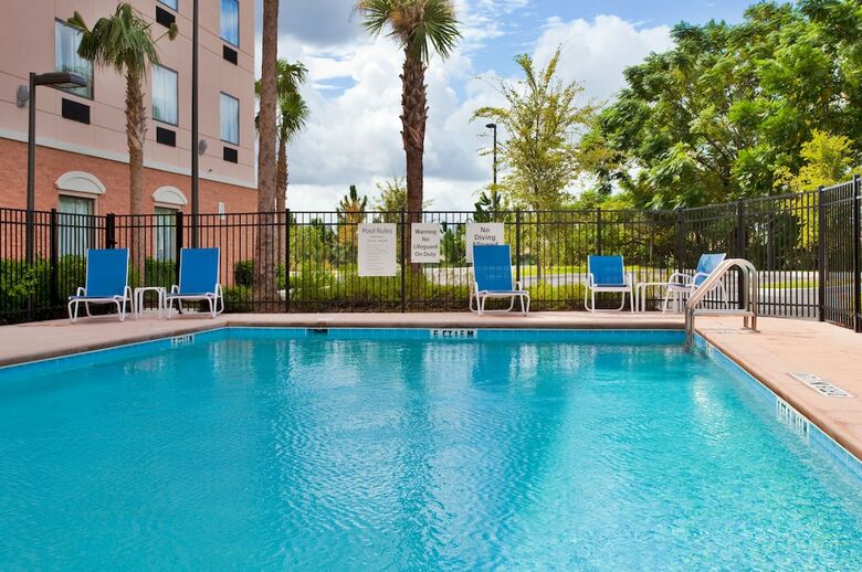 Holiday Inn Express Hotel & Suites Ocoee East
