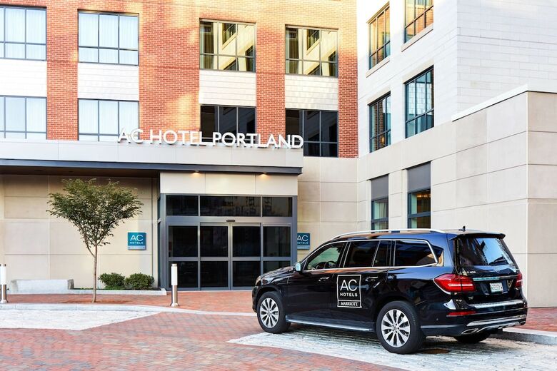 AC Hotel By Marriott Portland Downtown/waterfront, Me