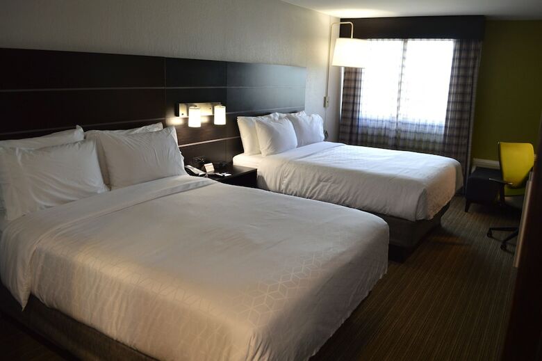 Hotel Holiday Inn Express & Suites Miami - Hialeah