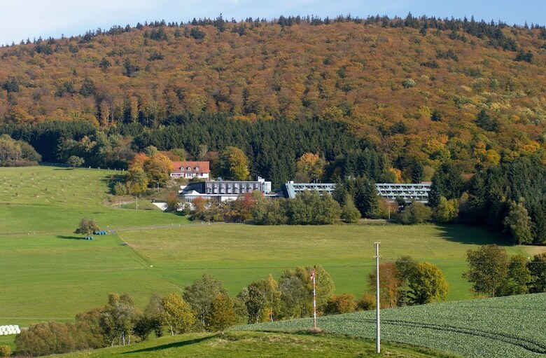 Hotel Collegium Glash�tten Gmbh
