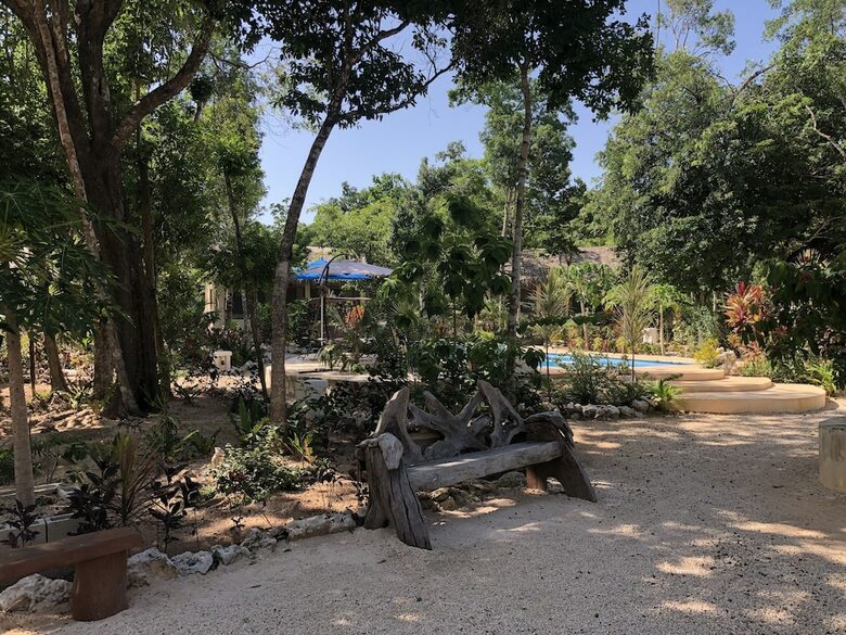 Hotel Maya Eco Village