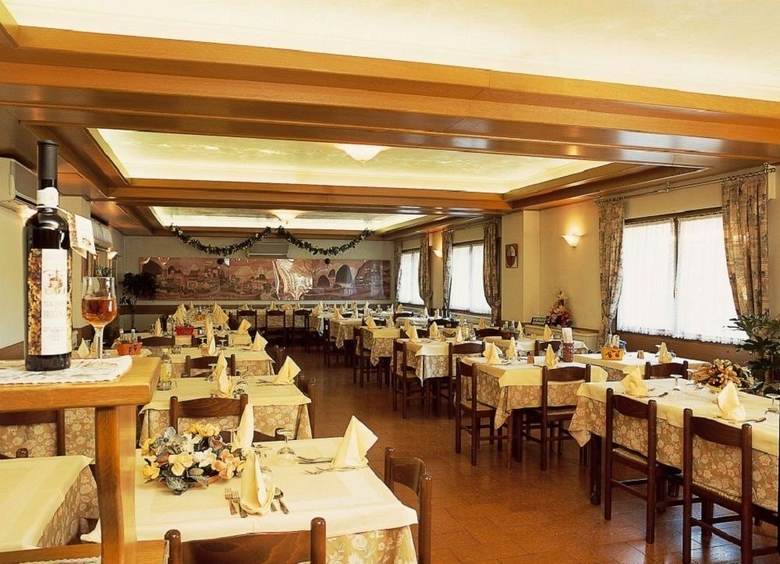 Hotel Albergo Ristorante Fratte