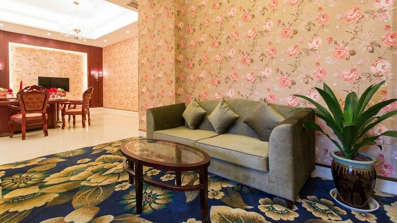 Junlin Hotspring Hotel