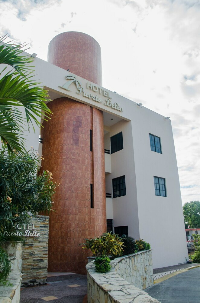 Hotel Puerto Bello