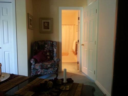 Bed & Breakfast By The Sea Bnb, Sidney Victoria Bc