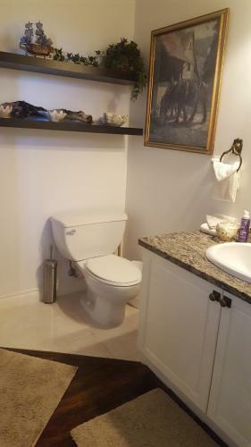 Bed & Breakfast By The Sea Bnb, Sidney Victoria Bc