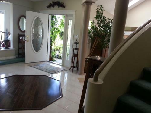Bed & Breakfast By The Sea Bnb, Sidney Victoria Bc