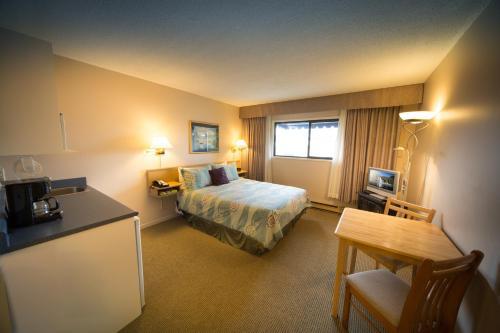 Hotel Sidney Waterfront Inn
