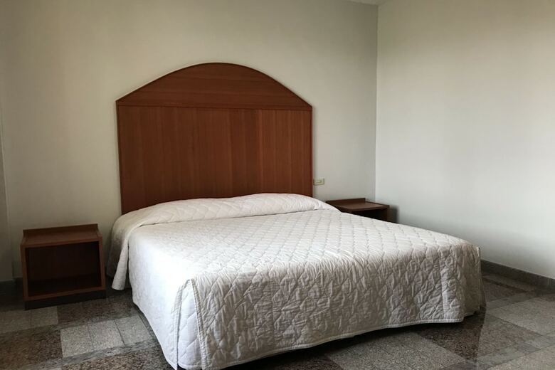 Lopburi Residence 2 Hotel And Resort