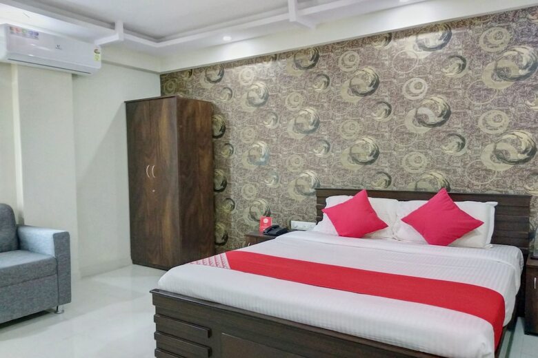 Hotel Oyo 10521 Gck Suites