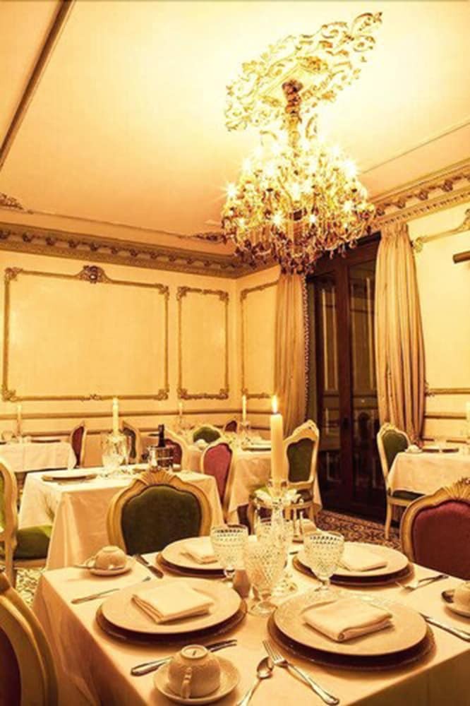 The Orchids Hotel