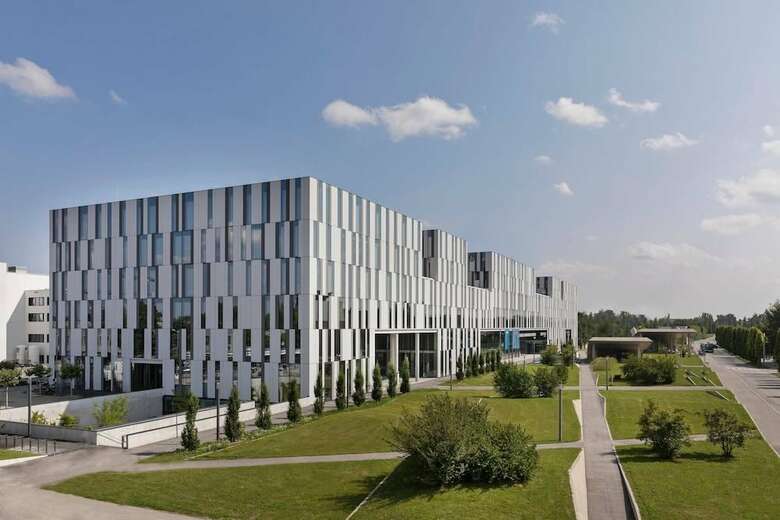 Hotel Courtyard By Marriott Munich Garching