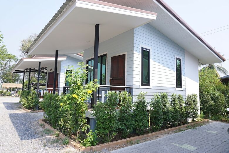 Hotel Numhom Resort