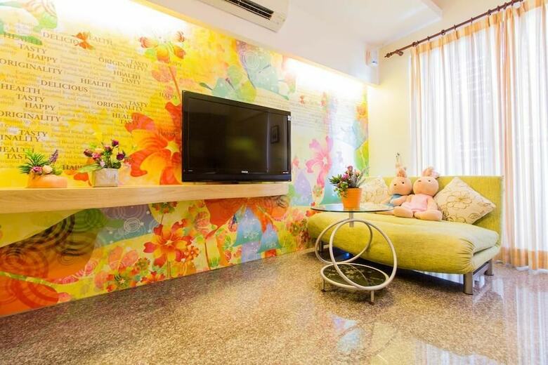Hotel Flower Bed And Breakfast