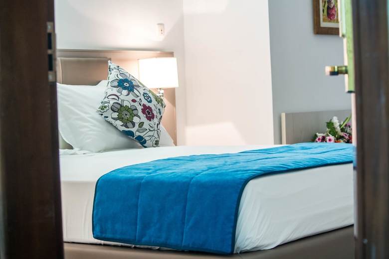 Conciergerie Hotel White House