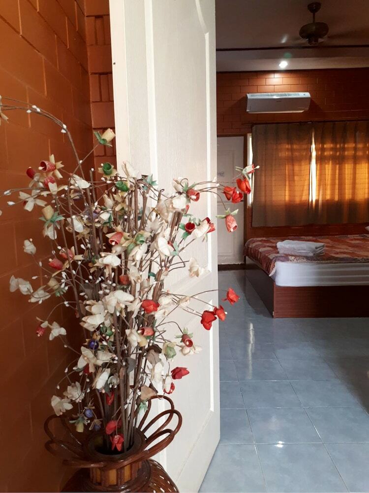 Hotel Chainam Resort