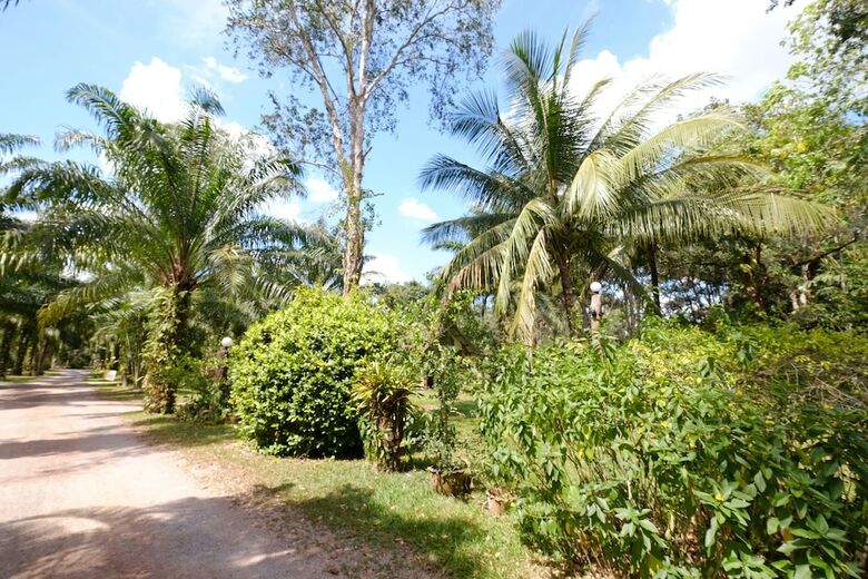 Hotel 057 Resort