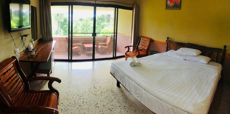 Hotel Teepak Suanmon