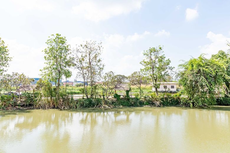 Hotel Khun-nai Garden View Resort