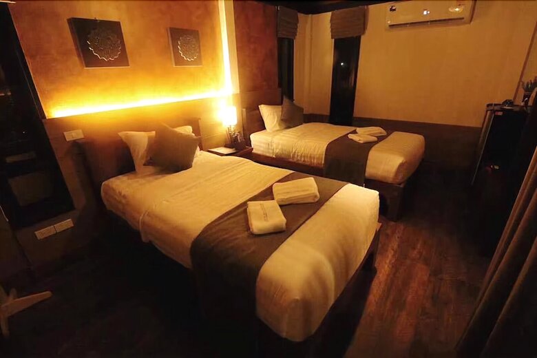 Lana Hotel