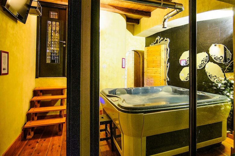 Posada Ille Roif Resort & Spa