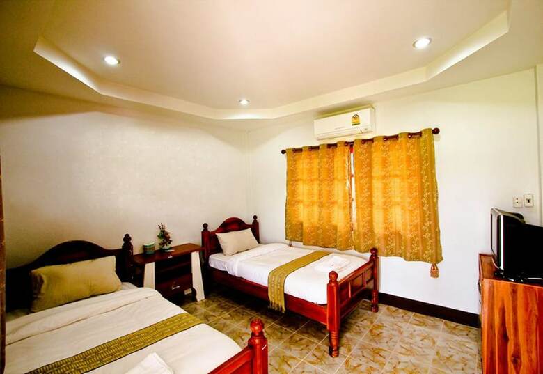 Hotel Waleekarn Resort