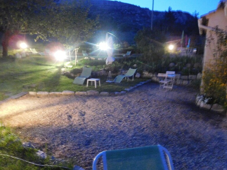 Hotel Le Mas Des Chardons Chambre D'h�tes