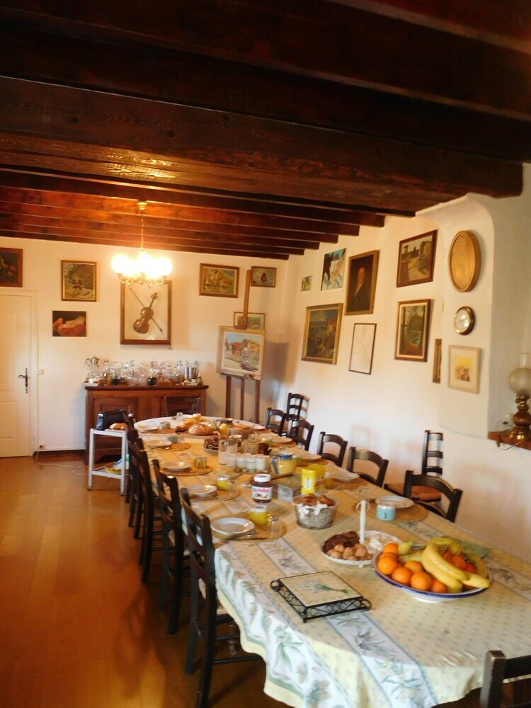 Hotel Le Mas Des Chardons Chambre D'h�tes