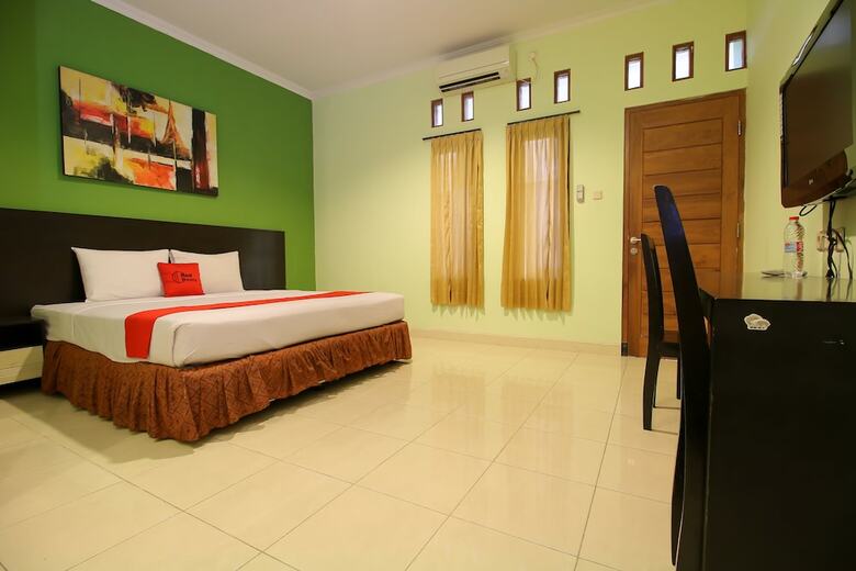 Hotel Reddoorz Plus @ Taman Siswa 2