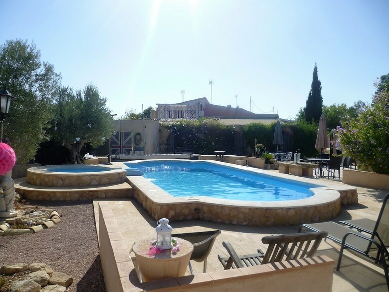 Agroturismo Casa Rural Pinoso