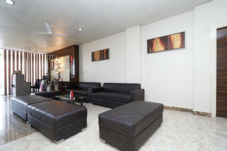 Hotel Oyo 10967 Dhola Maru Resort