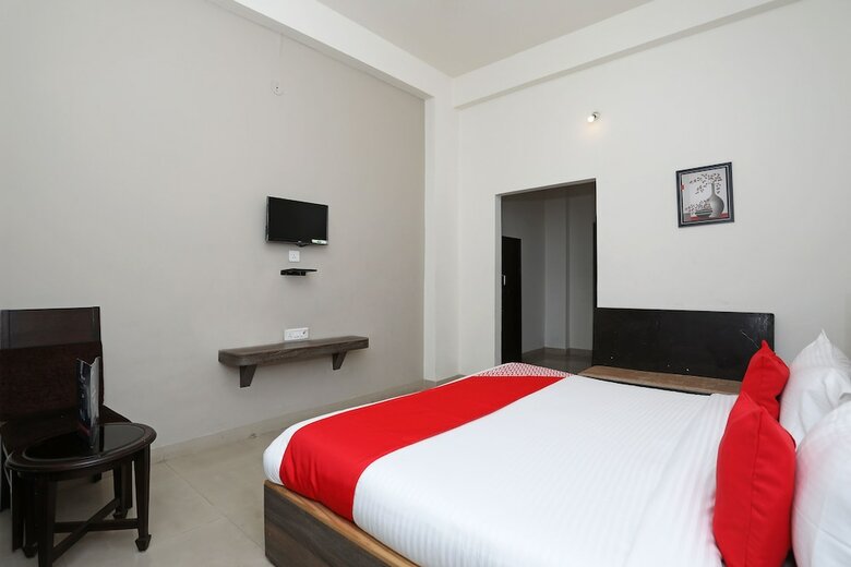 Hotel Oyo 10967 Dhola Maru Resort