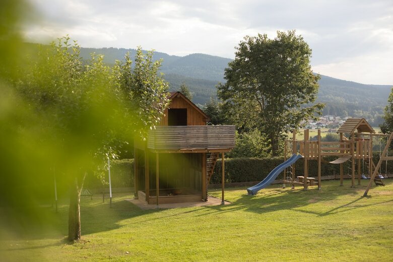 Apartamento En Un Ambiente Familiar Con Parque Infantil