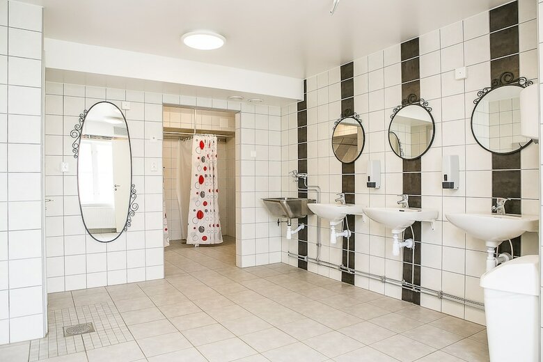 Uskavig�rden