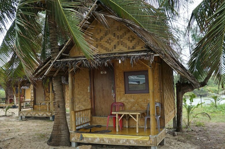 Hotel Talumpuk Seafood & Resort