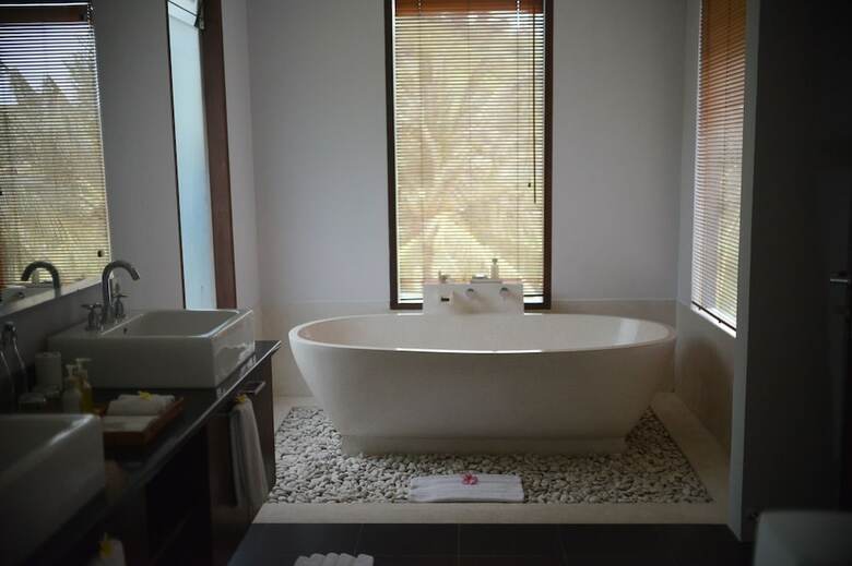 Bed & Breakfast Malimbu Cliff Villa