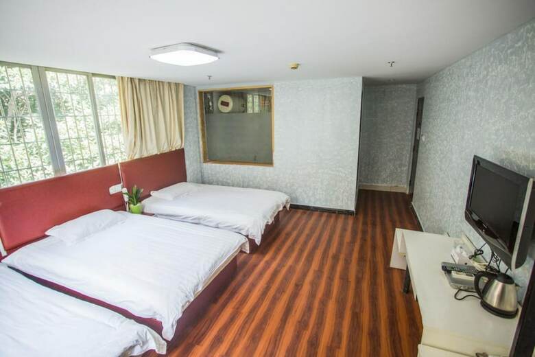 Shuiyuan Hotel