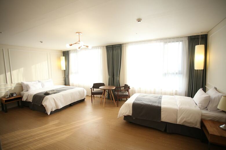 Jk Blossom Hotel