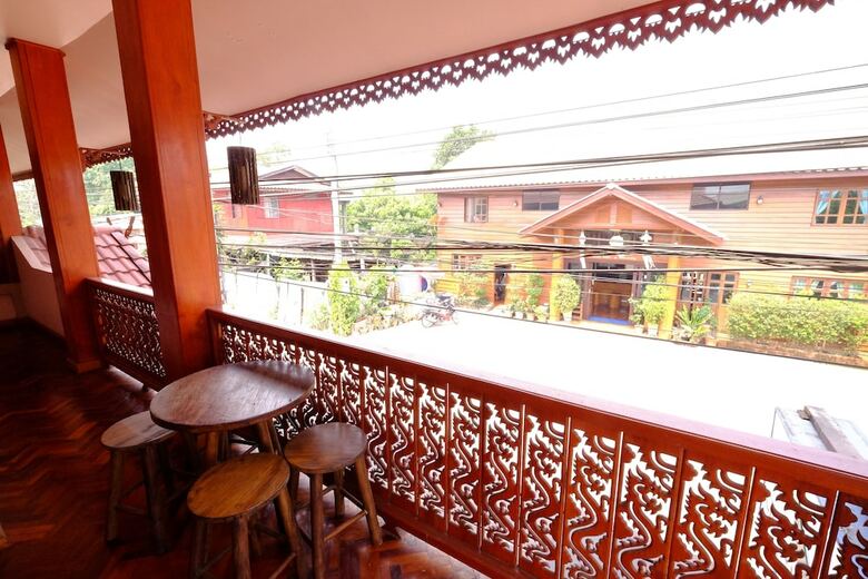 Hotel Chok Wasana Guesthouse